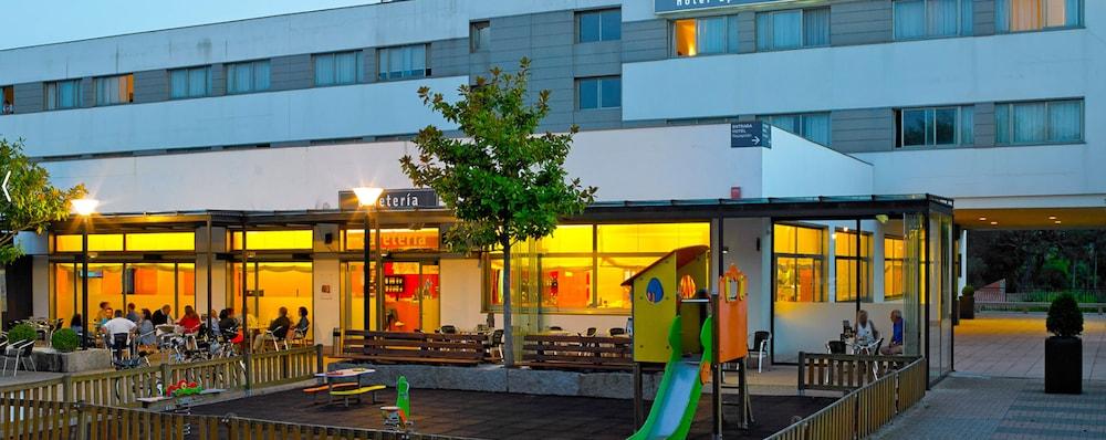 Aparthotel Attica21 As Galeras Bastiagueiro ภายนอก รูปภาพ