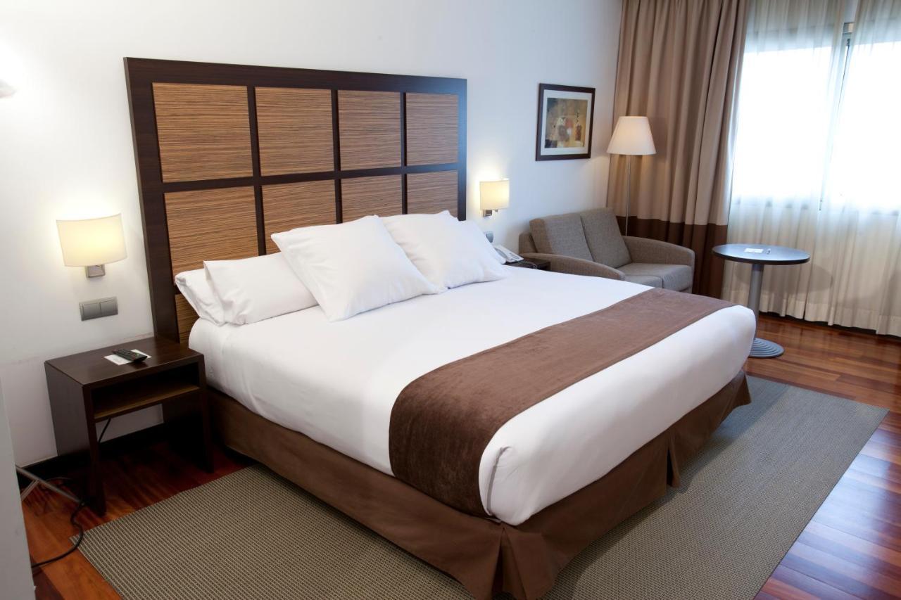 Aparthotel Attica21 As Galeras Bastiagueiro ภายนอก รูปภาพ